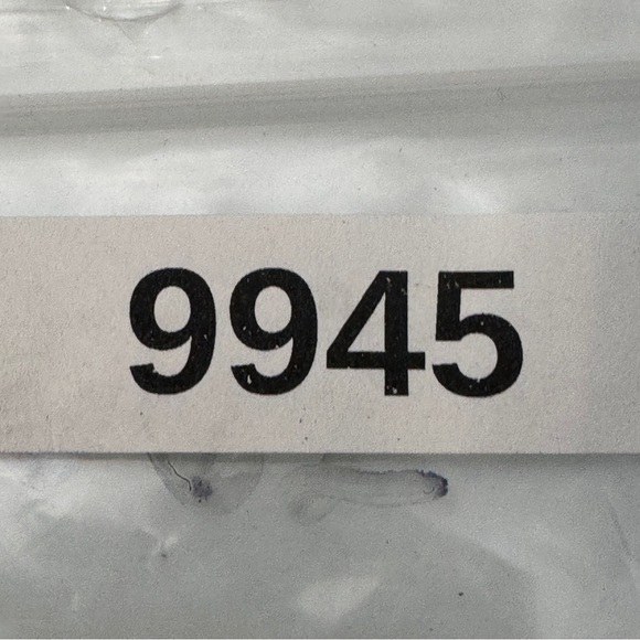 Vintage Adolfo New York Montaldo’s Red Blazer Gold Buttons Size 8 - Picture 5 of 5